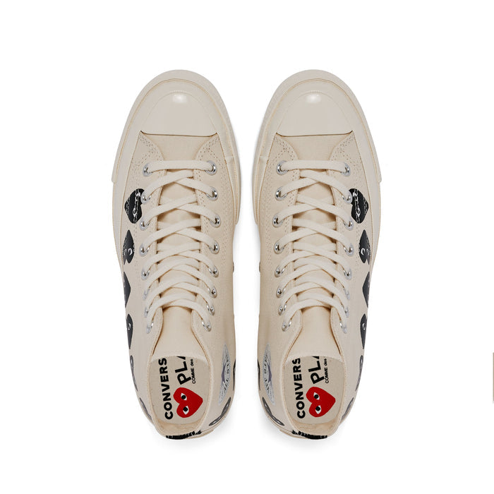 Comme des Garçons PLAY Multi Black Heart Chuck Taylor All Star '70 Low Sneakers - Beige - AZ-K126-001-2