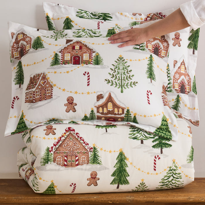 Gingerbread Village Comforter Set