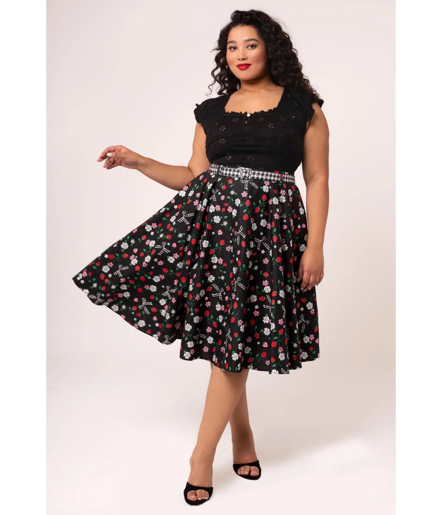 Hell Bunny Plus Size Black Floral Isobel Swing Skirt