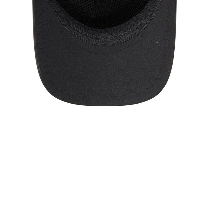 Pictured is this MLB Quickstrike San Francisco Giants 9FORTY Apex cap in black. 7
