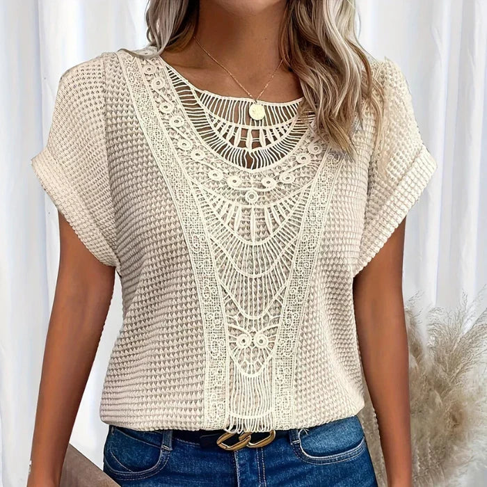 AURA -DELICATE TEXTURED BLOUSE