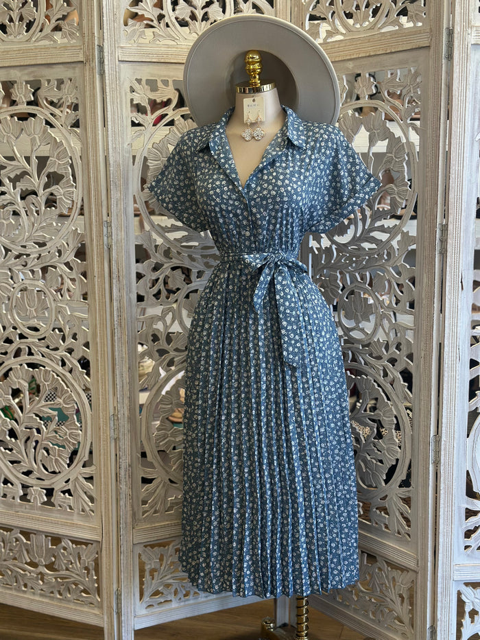 Blue Floral Button Dress-No Estira, Not Stretchy