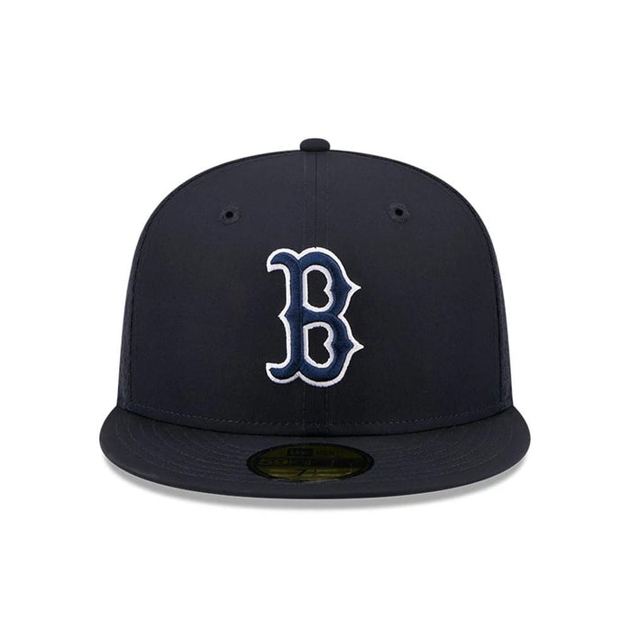 Pictured is this MLB Batting Practice 2026 Boston Red Sox 59FIFTY Fitted cap in navy. 2