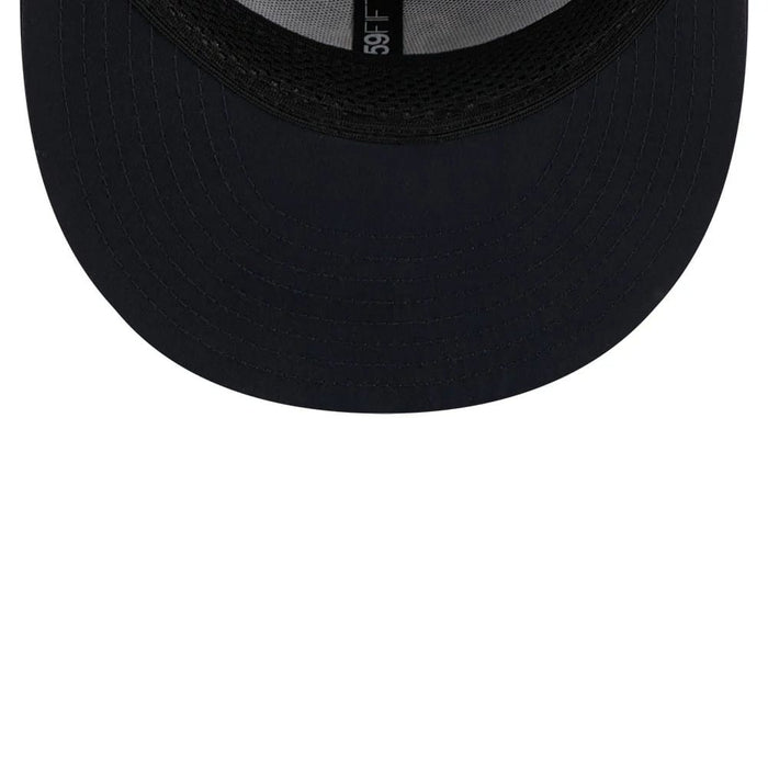 Pictured is this MLB Batting Practice 2026 Boston Red Sox 59FIFTY Fitted cap in navy. 7