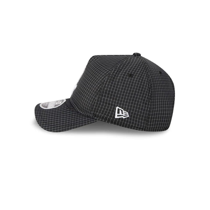 Pictured is this MLB Quickstrike Chicago White Sox 9FORTY Apex cap in black. 5