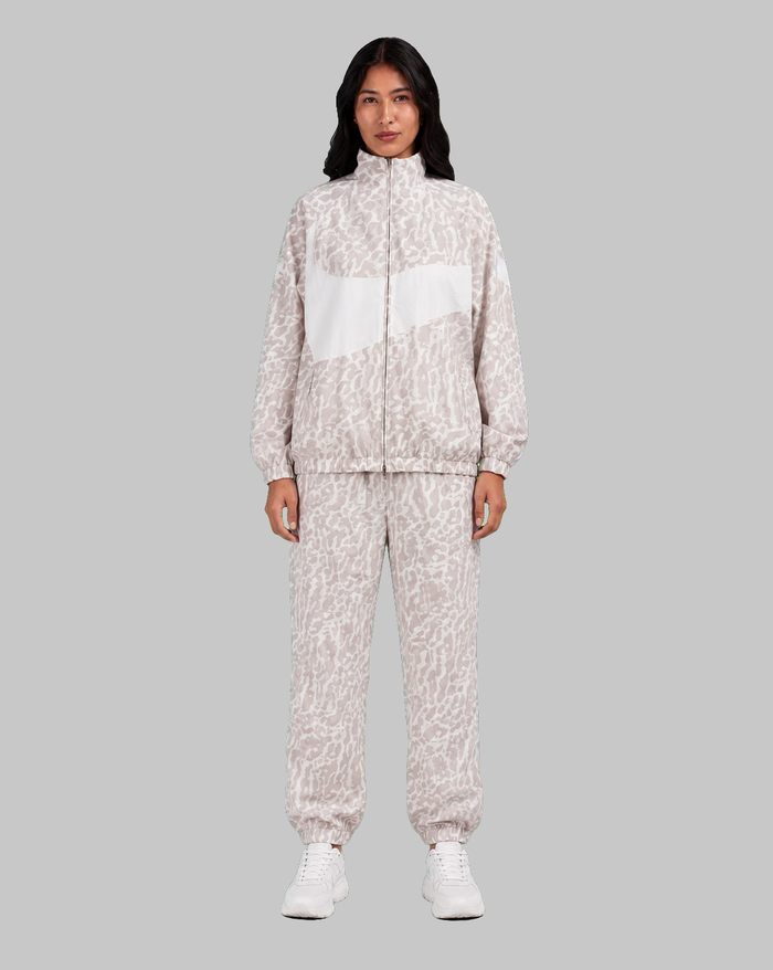 chumpa nike nsw mujer ib7263-009