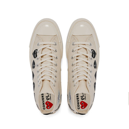 Comme des Garçons PLAY Multi Black Heart Chuck Taylor All Star '70 Low Sneakers - Beige - AZ-K126-001-2