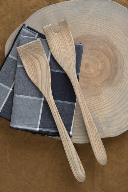 Farmhouse Pottery Home Kitchen Serving Crafted Salad Servers in Grey