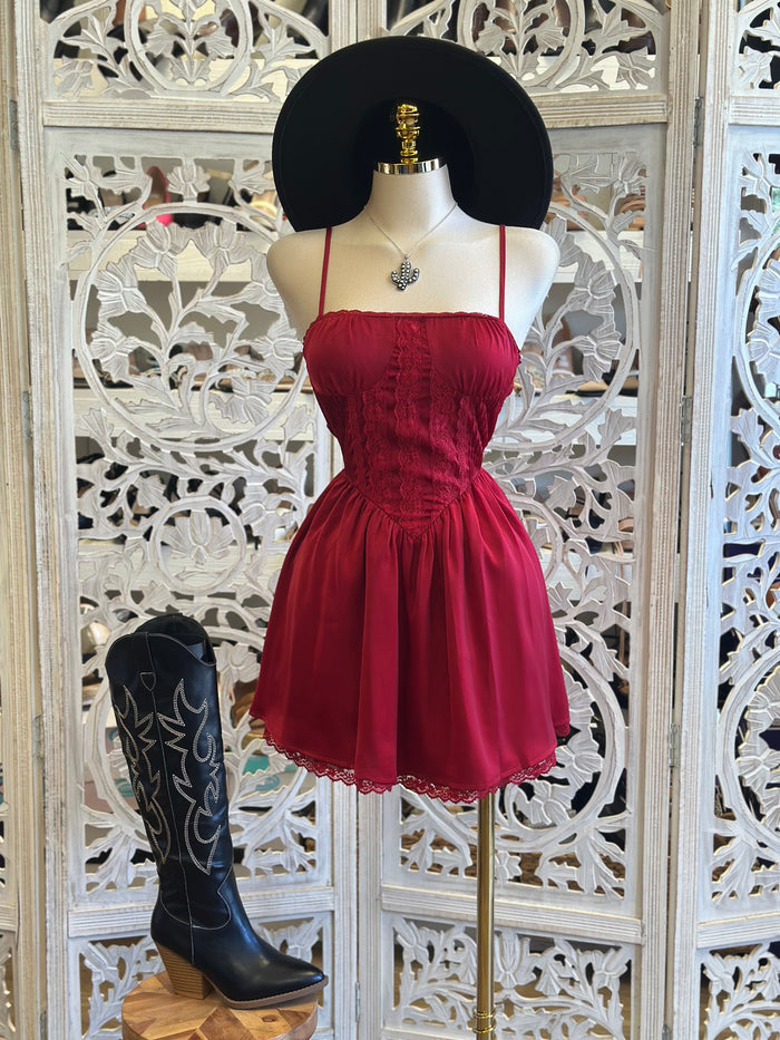 Deep Ted Lace Mini Dress- Stretchy, Estira