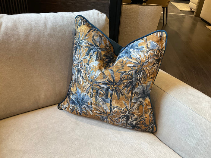Sabai blue/gold. 45x45cm