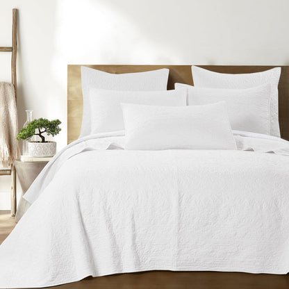 Levtex Home Emory White Quilt Set Quilts