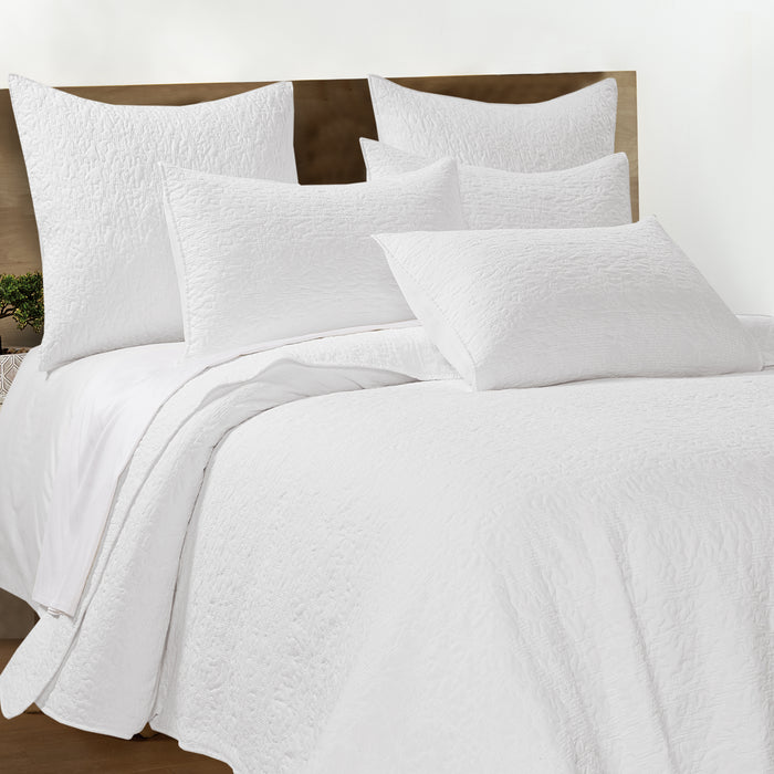 Levtex Home Emory White Quilt Set Quilts