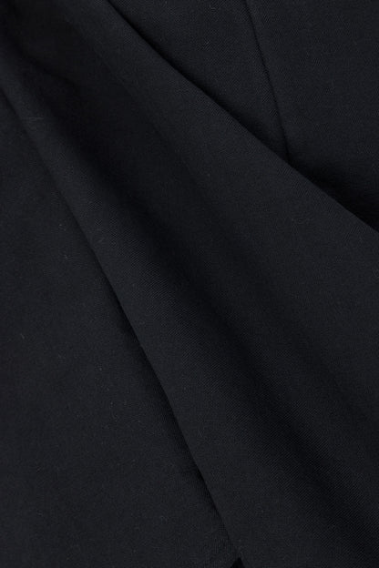 Akel Shorts - Black