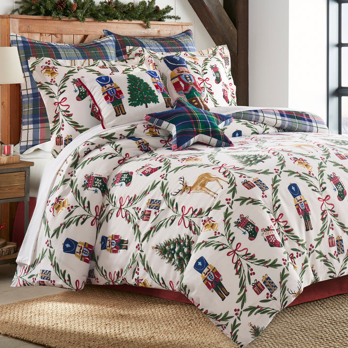 Festive Nutcrackers Comforter Set