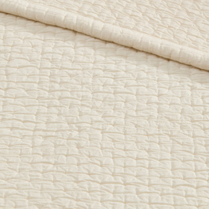 Grace Cream Quilt Set