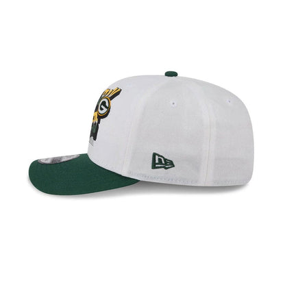 Pictured is this NFL Duck Cloth Green Bay Packers 9SEVENTY Stretch Snap cap in white. 5