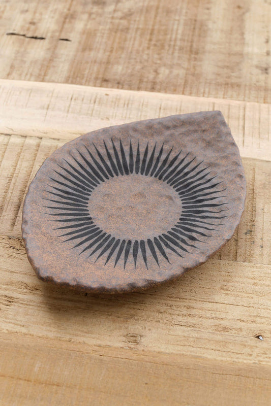 MQuan Art Ceramics Hammered Dish Eye in Tucker Sun Tucker Sun / 5.5" W X 8" L
