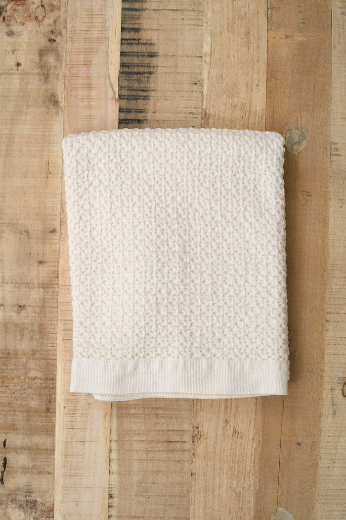 Kontex Home Bath Textiles Lattice Linen Bath Towel Ivory / 31.5” L X 55" W