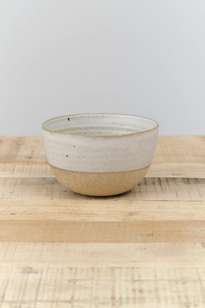 Tomoro Pottery Home Kitchen Dishware Medium Terra Bowl 3" H X 6" Dia