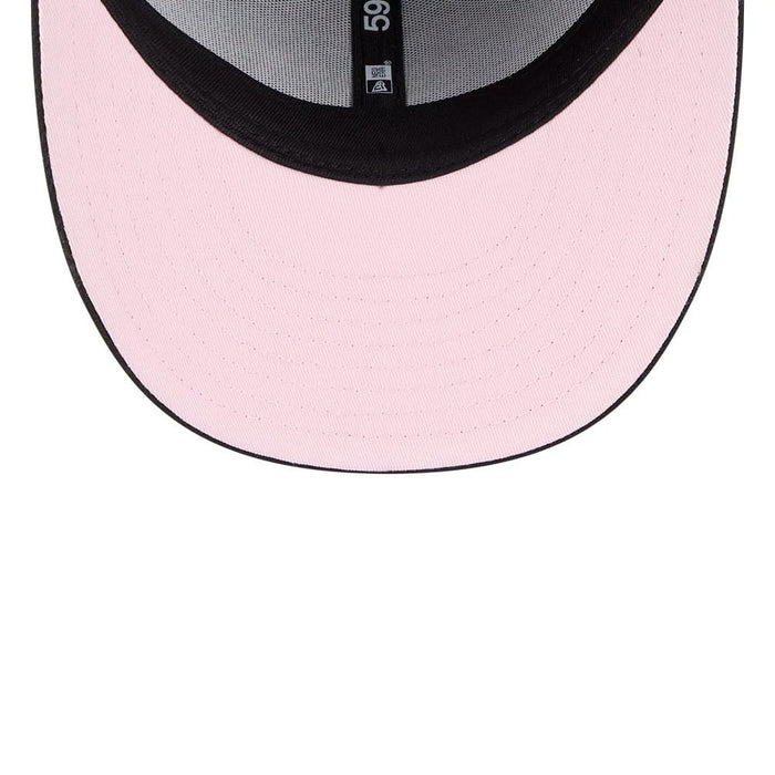 Pictured is this Nickelodeon Fairly Oddparents 59FIFTY Fitted cap in black. 2