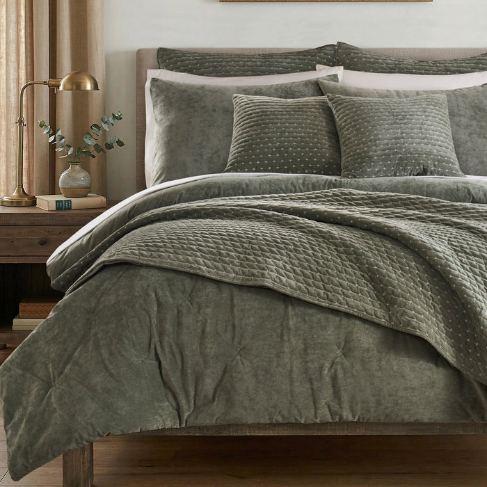 Velvet Stitch Comforter Set