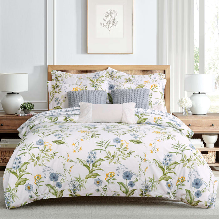 Viviana Comforter Set